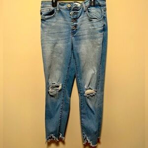 KanCan distressed jeans size 11/29